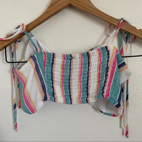 Windsor Colorful Ring Crop Top - Picture 3 of 5